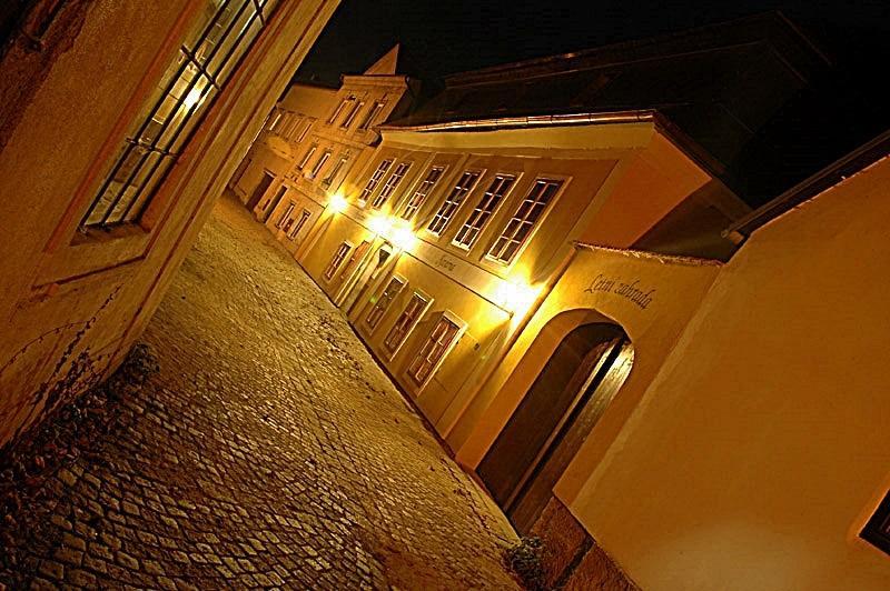 Penzion Pod Zamkem Jindřichŭv Hradec Exterior foto