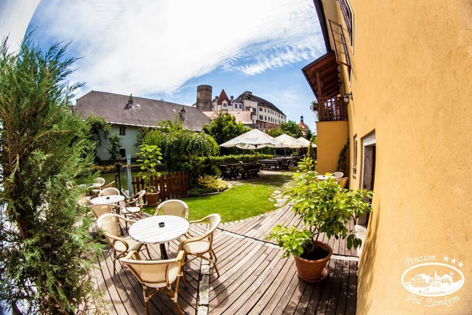 Penzion Pod Zamkem Jindřichŭv Hradec Exterior foto